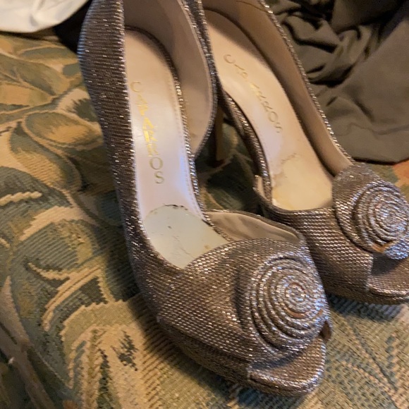 Shoes - Picture 2 of 3